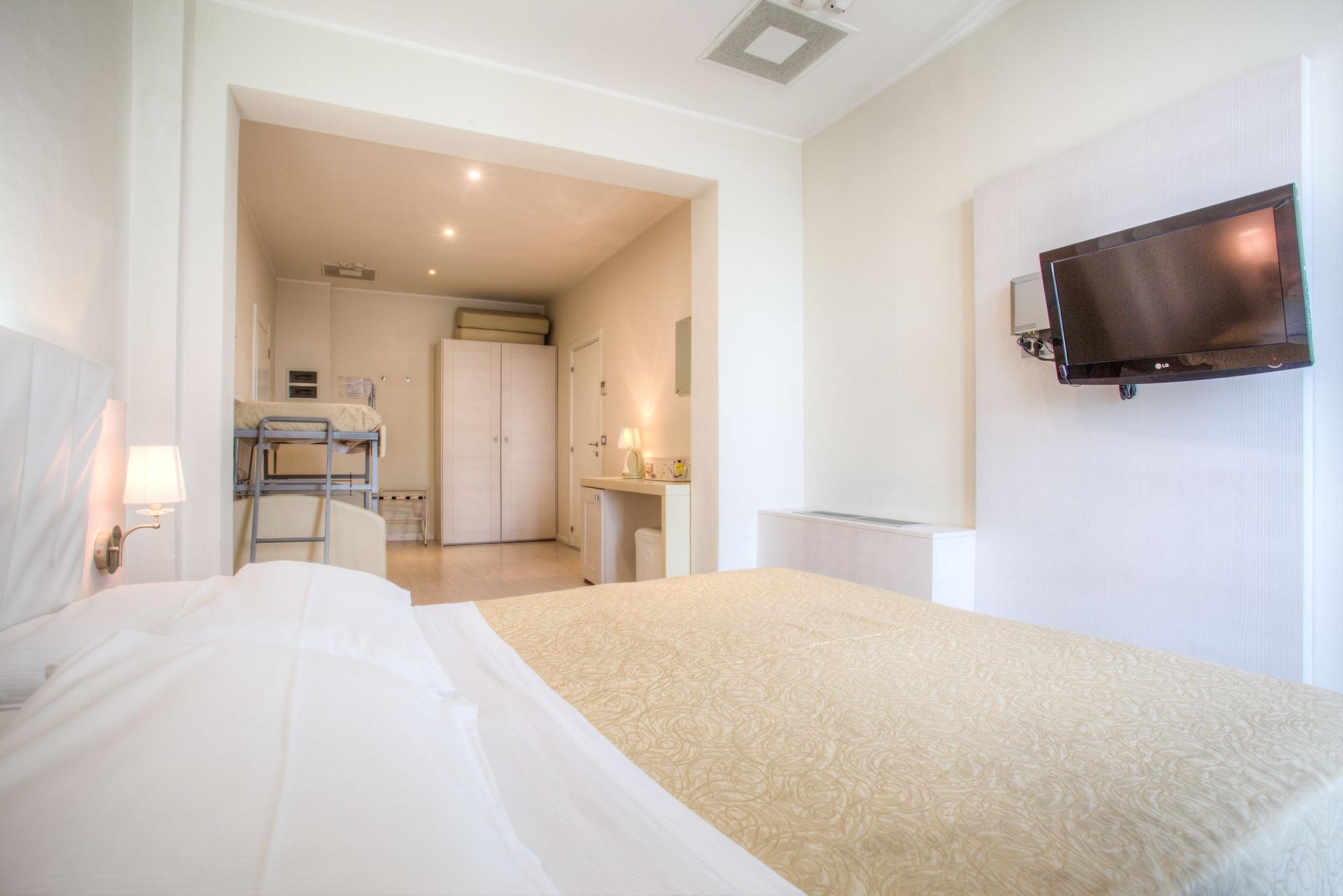 Ferretti Beach Hotel Rimini Extérieur photo