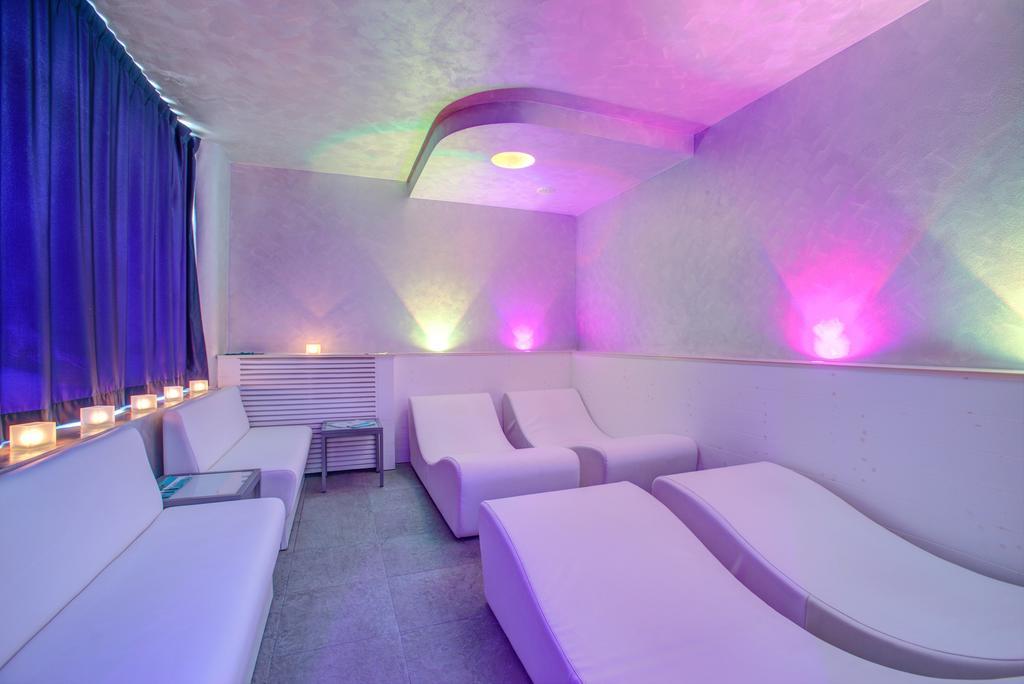 Ferretti Beach Hotel Rimini Extérieur photo