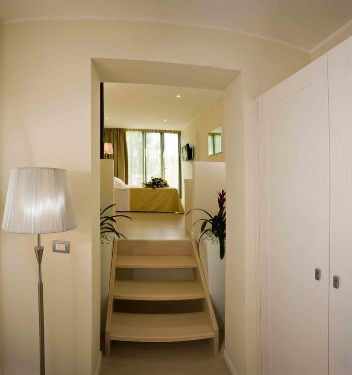 Ferretti Beach Hotel Rimini Extérieur photo