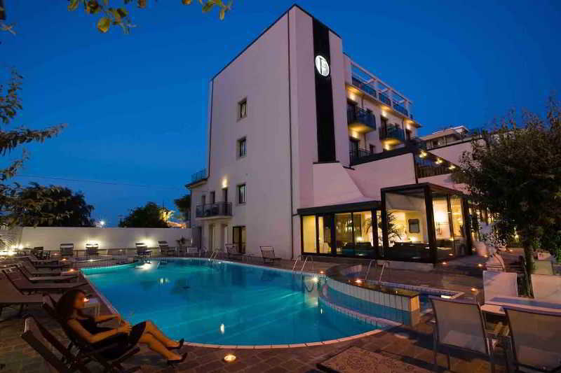 Ferretti Beach Hotel Rimini Extérieur photo